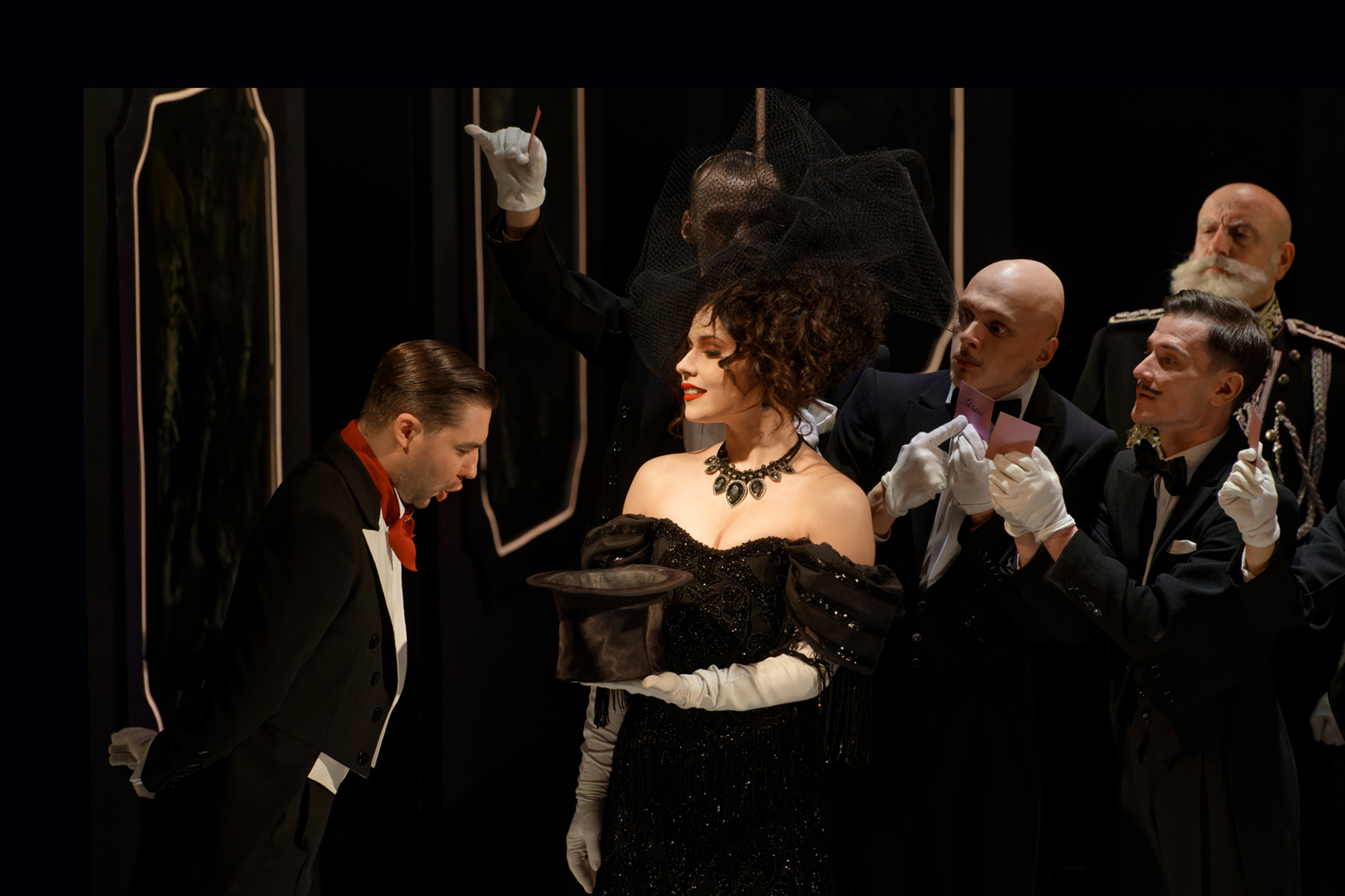 Linksmoji_Nasle_tituline